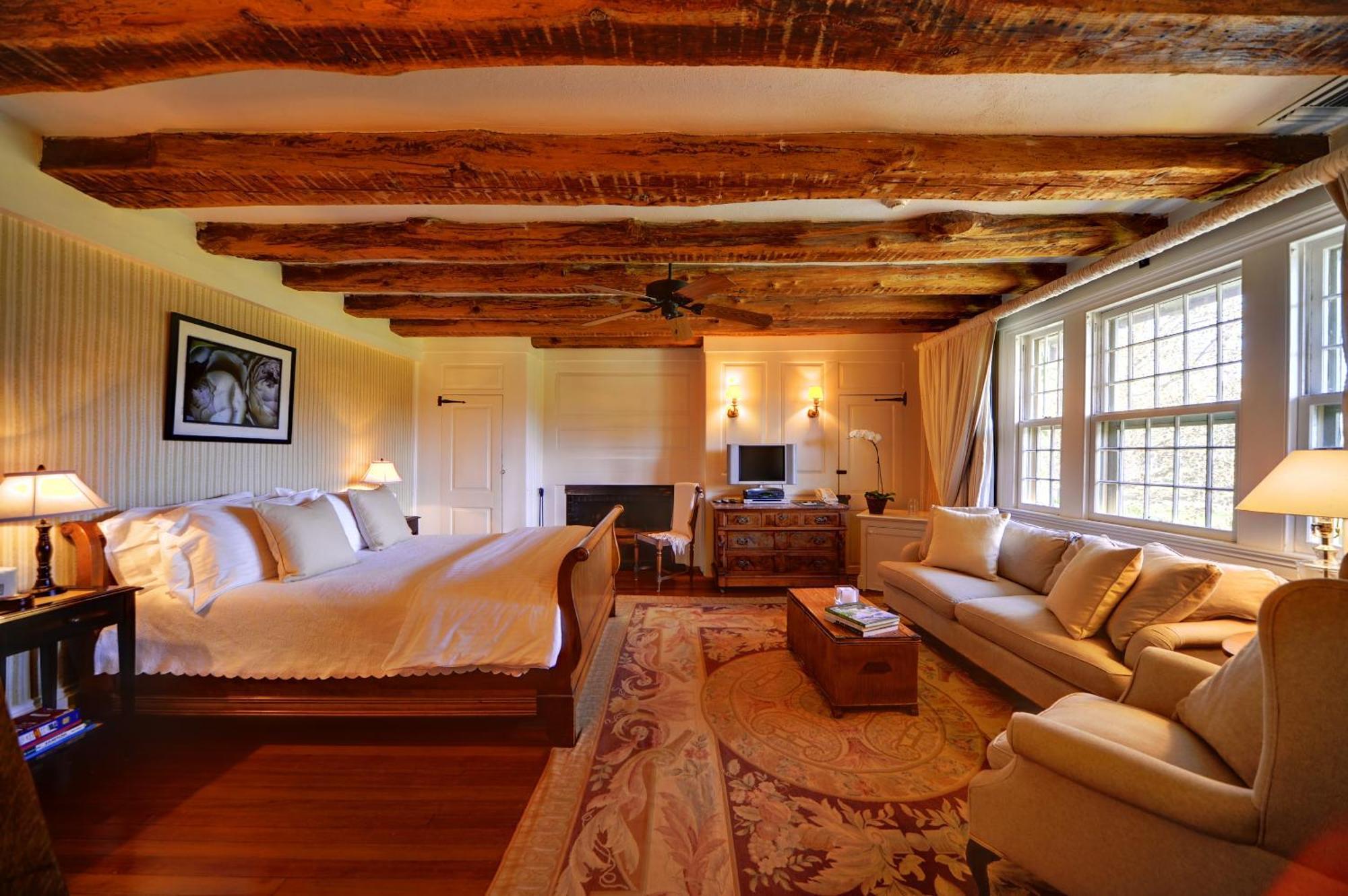The Baker House 1650 Bed & Breakfast East Hampton Ruang foto