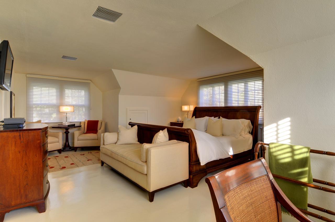 The Baker House 1650 Bed & Breakfast East Hampton Bagian luar foto